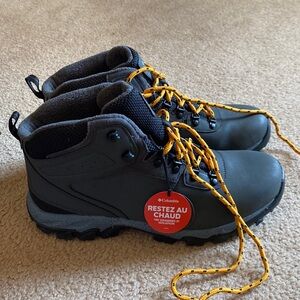 Columbia Hiking Boots